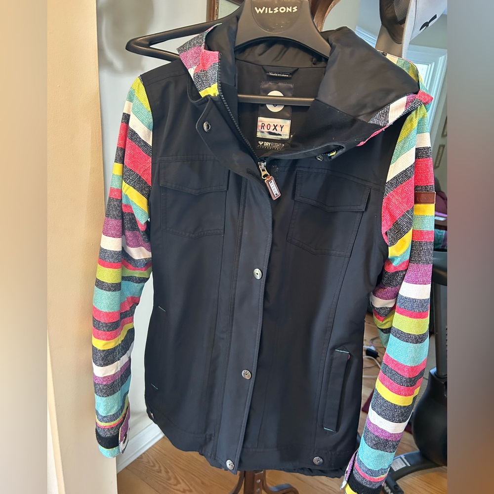Roxy 10k ski/ snowboard jacket size M